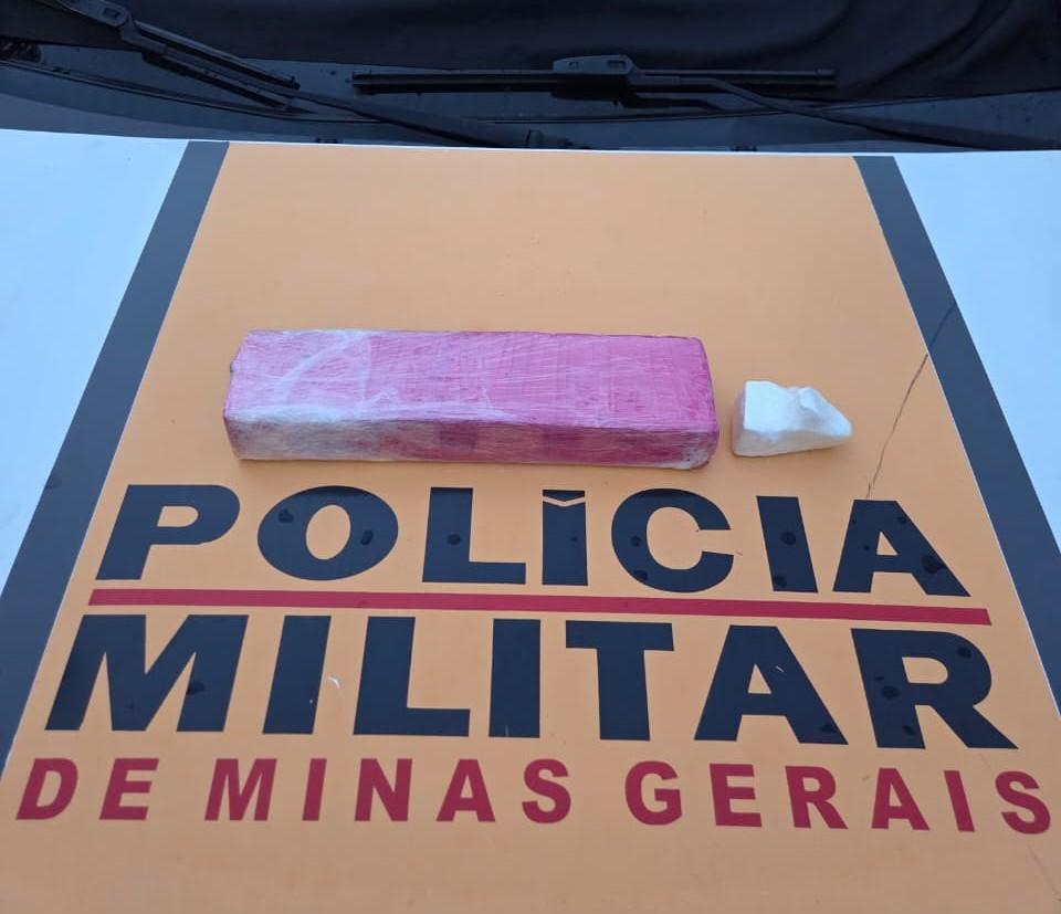 Passageiro é preso com drogas em ônibus na MG-230 no trajeto entre Patrocínio e São Gotardo