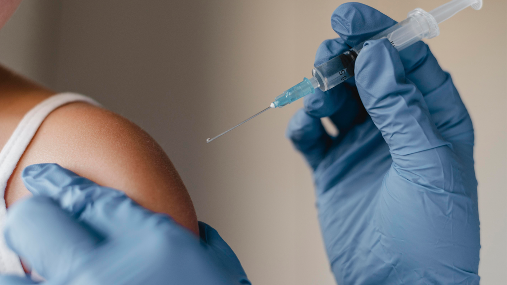 Minas inicia distribuição de vacinas contra gripe e define Dia D para abril