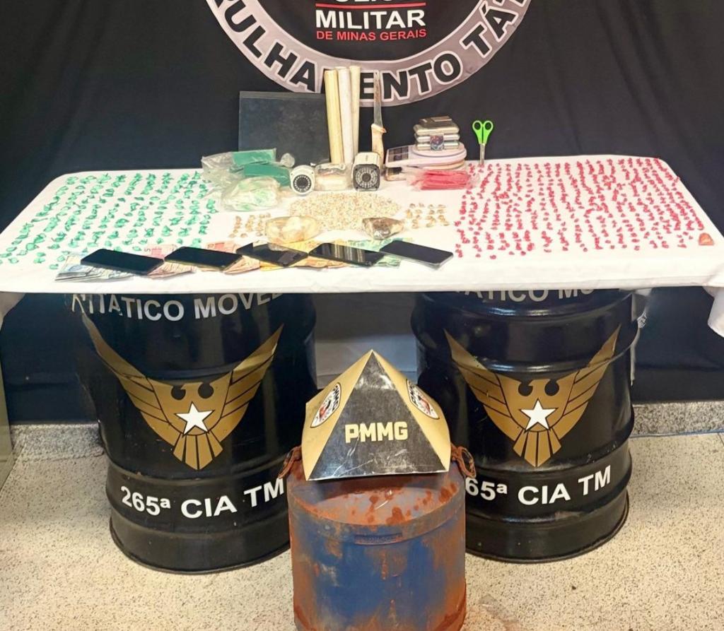 Seis pessoas são detidas com grande quantidade de drogas no bairro Enéas Aguiar