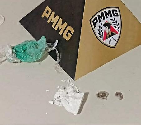Imagem 1 do post Homem é preso por tráfico de drogas durante operação da PM em Guimarânia