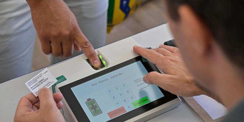 Prazo para regularizar título termina na próxima quarta; cartório eleitoral de Patrocínio atende neste fim de semana