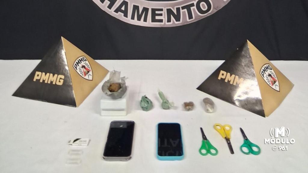 Tático Móvel prende três suspeitos por tráfico de drogas...